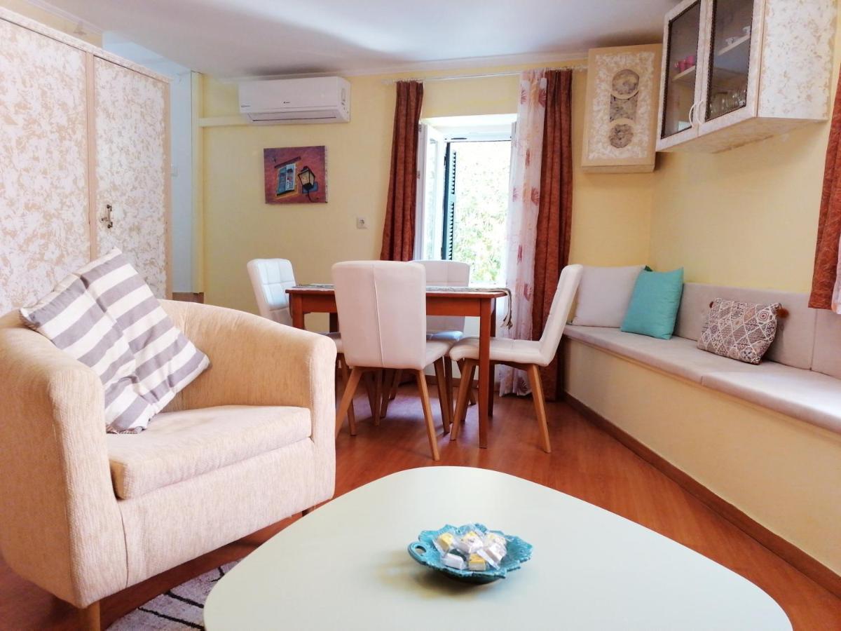Venetian Well Cozy Apartment Corfu Old Town エクステリア 写真
