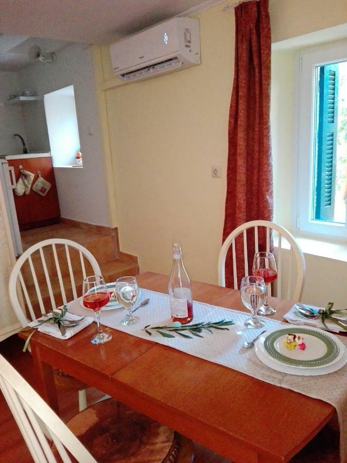 Venetian Well Cozy Apartment Corfu Old Town エクステリア 写真