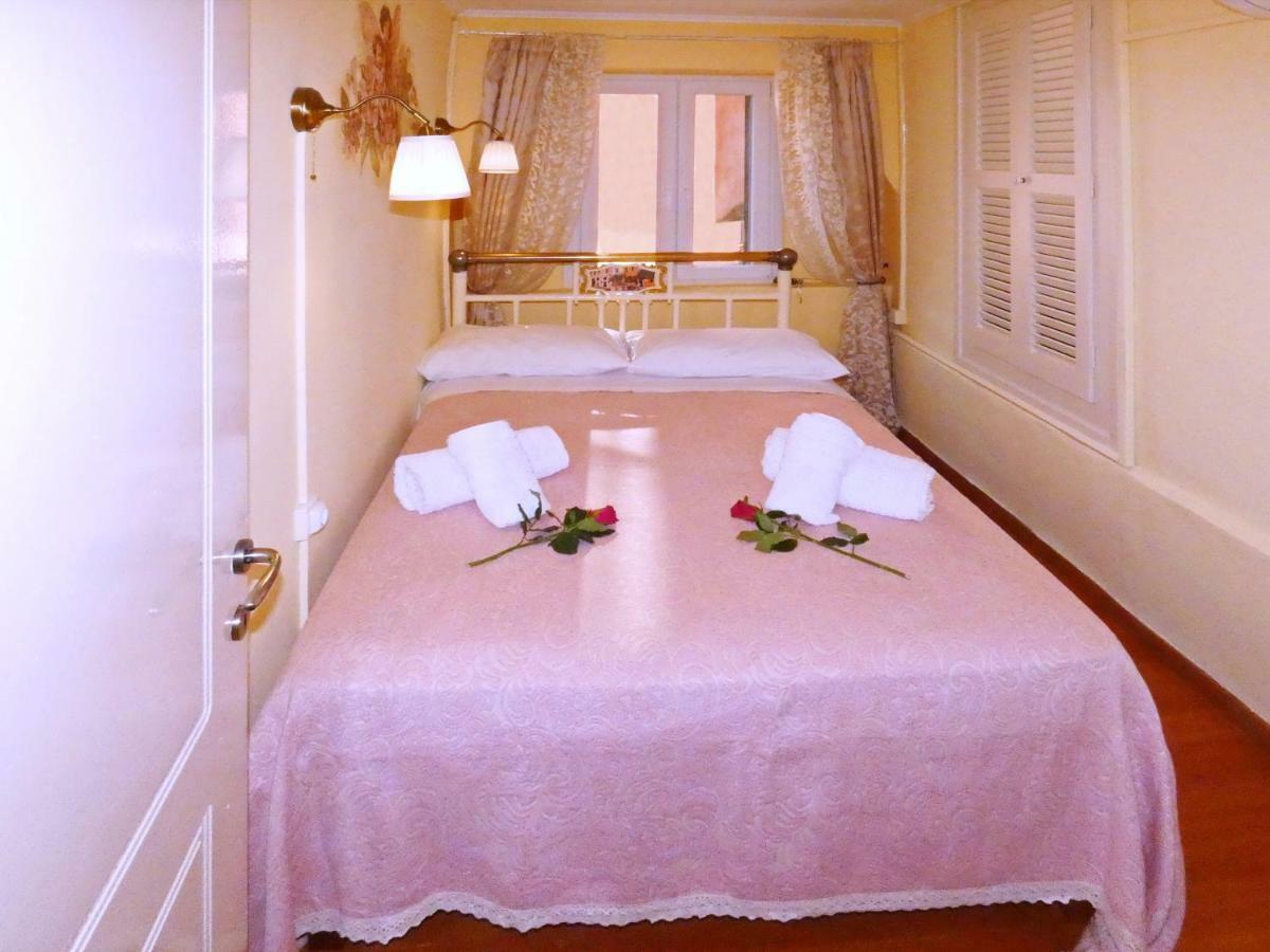 Venetian Well Cozy Apartment Corfu Old Town エクステリア 写真