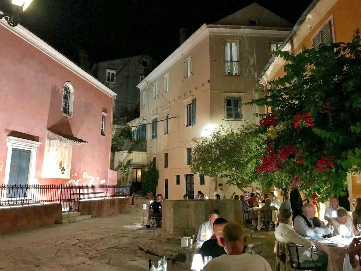 Venetian Well Cozy Apartment Corfu Old Town エクステリア 写真