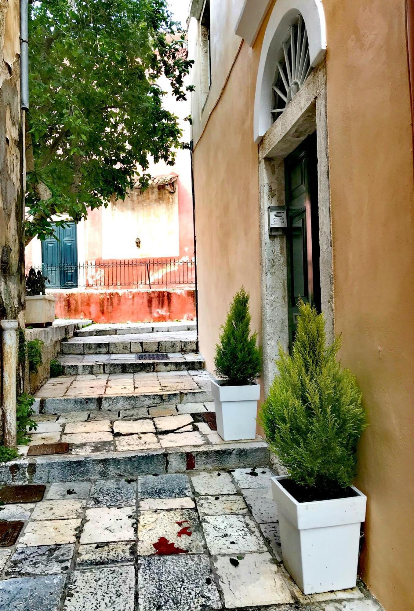 Venetian Well Cozy Apartment Corfu Old Town エクステリア 写真